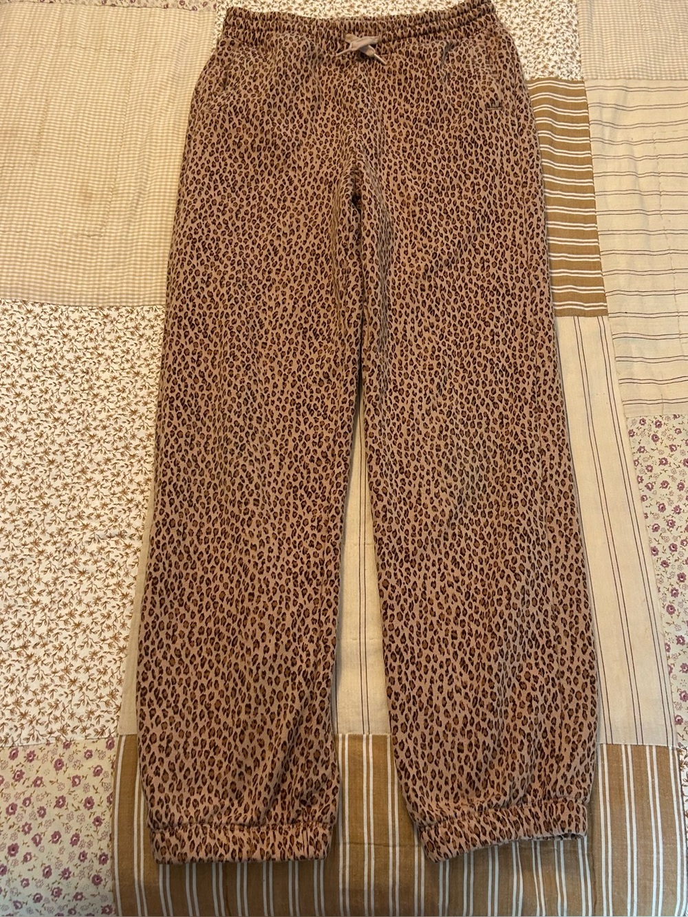 Leopard Gap kids joggers size xxl